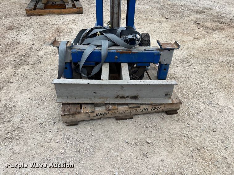 image for item FB5672 OTC 1590 lift