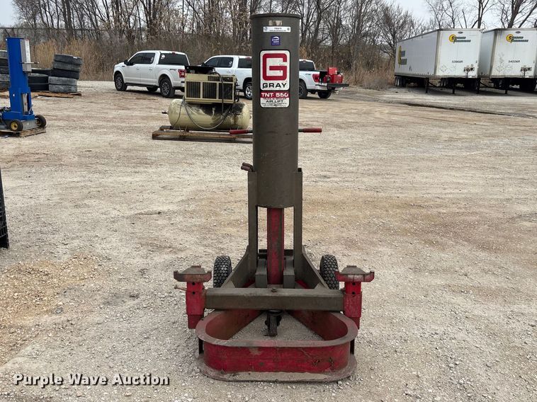 image for item FB5676 Gray TNT-550 lift