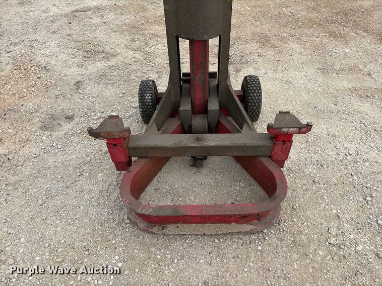 image for item FB5676 Gray TNT-550 lift