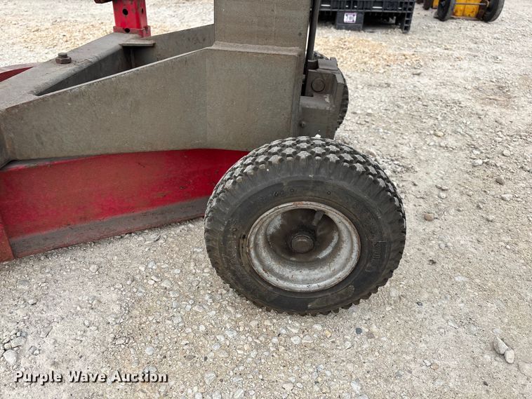 image for item FB5676 Gray TNT-550 lift