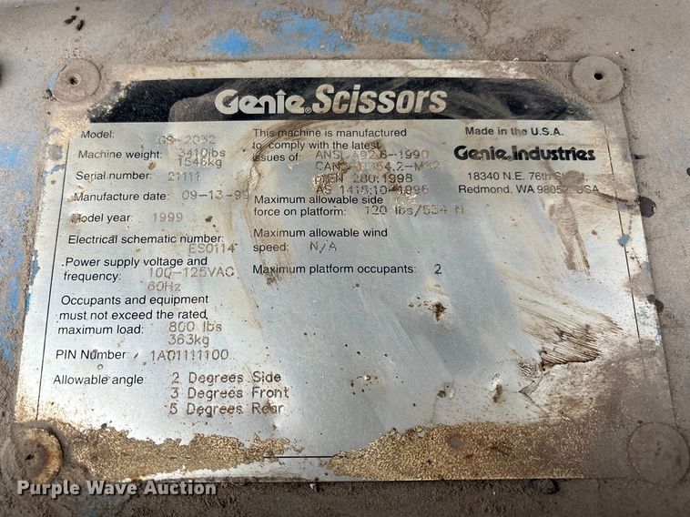 image for item FB5681 1999 Genie GS-2032 scissor lift