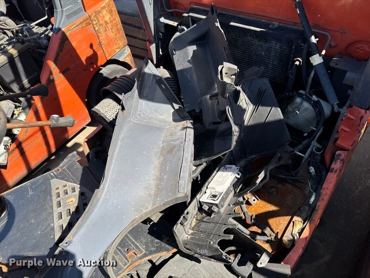 image for item FB5683 (8) Toyota forklifts