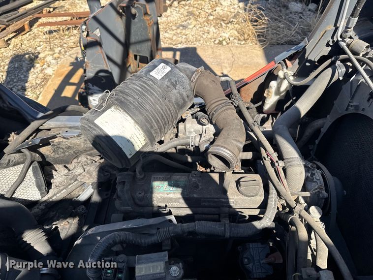 image for item FB5683 (8) Toyota forklifts