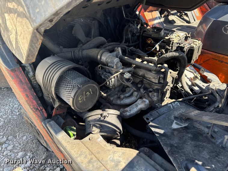 image for item FB5684 (7) Toyota forklifts