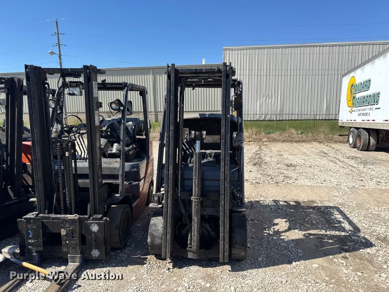image for item FB5684 (7) Toyota forklifts