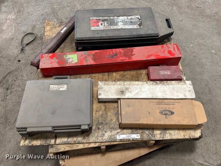 image for item FB5687 Tools