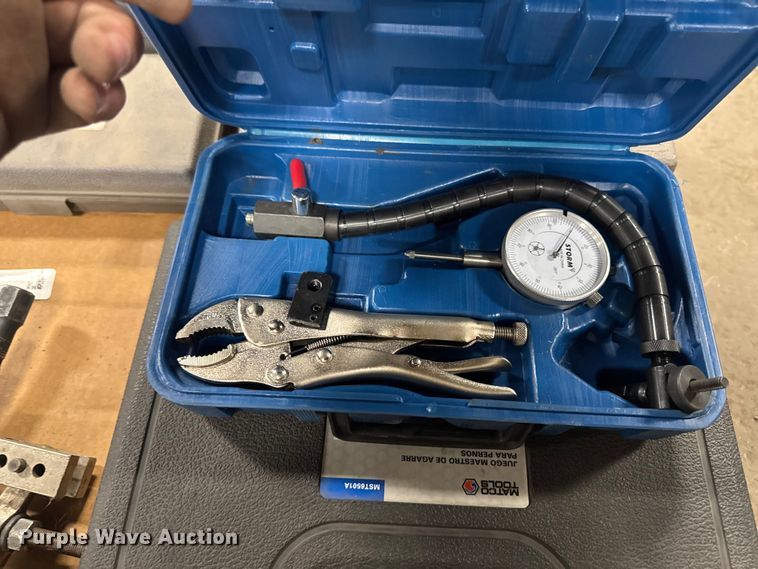 image for item FB5688 Tools