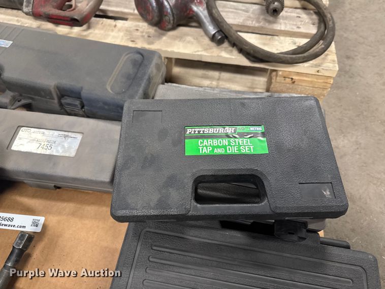 image for item FB5688 Tools