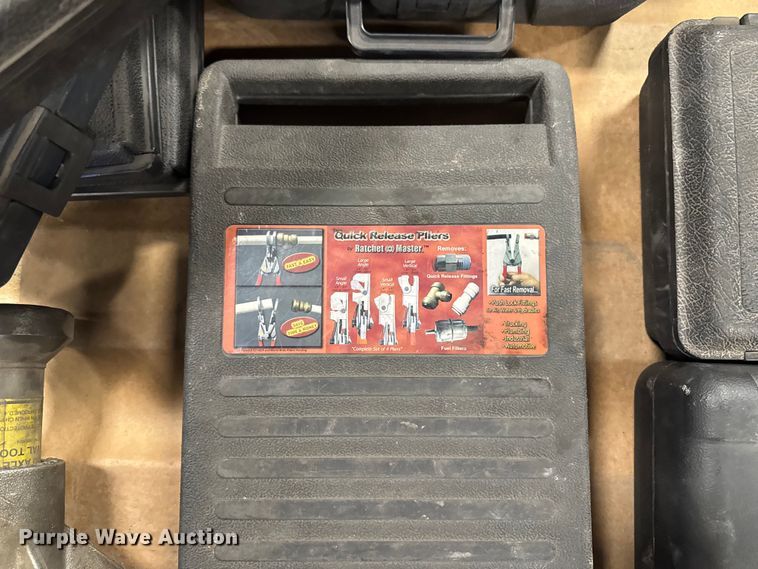 image for item FB5689 Tools