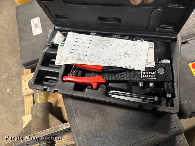 image for item FB5689 Tools