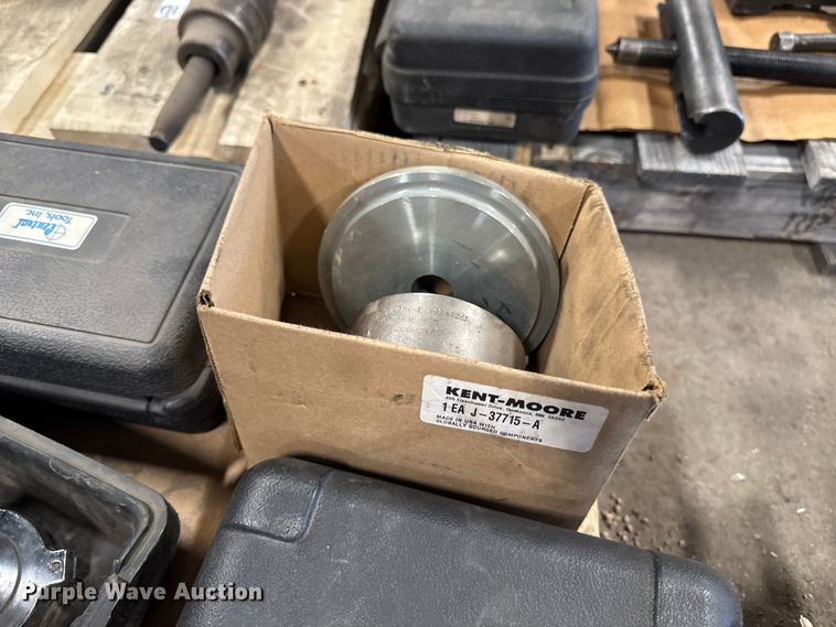 image for item FB5689 Tools