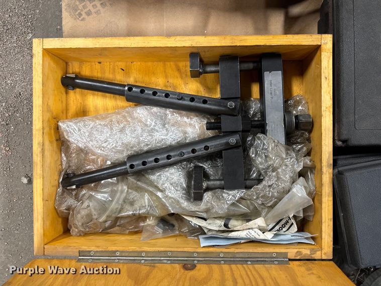 image for item FB5689 Tools