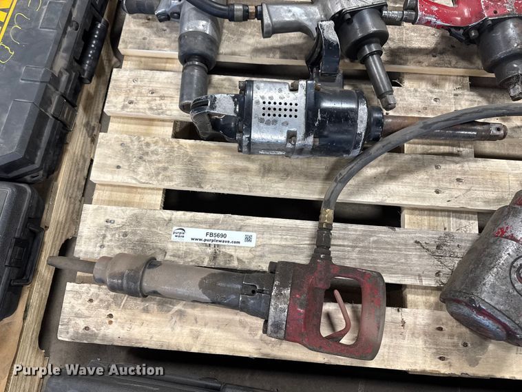 image for item FB5690 Pneumatic tools