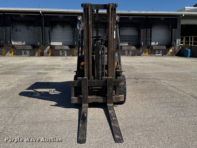 image for item FB5694 Toyota 02-5FG3 forklift