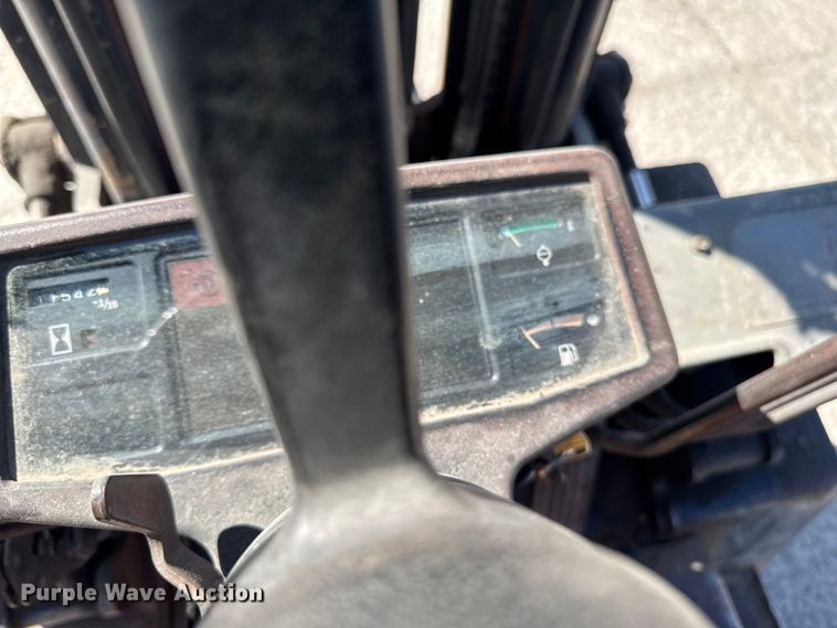 image for item FB5694 Toyota 02-5FG3 forklift