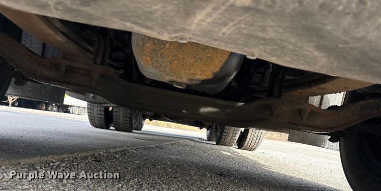 image for item FG1002 2016 Mack CXU613 semi truck