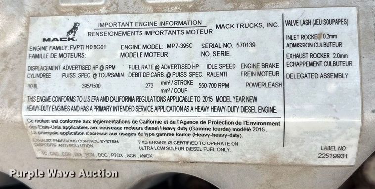 image for item FG1002 2016 Mack CXU613 semi truck