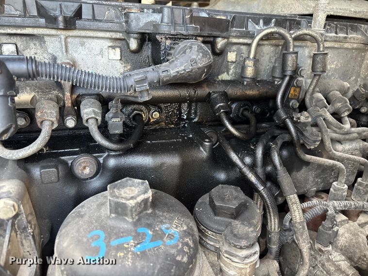 image for item FG1003 2017 Freightliner Cascadia 125 semi truck