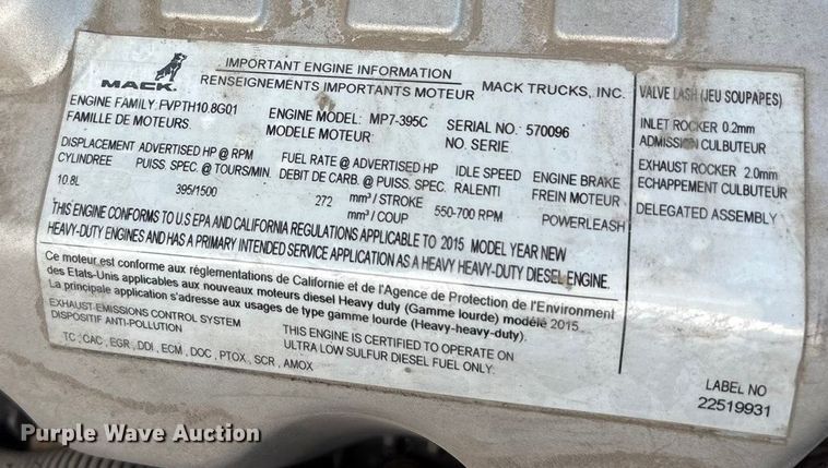 image for item FG1004 2016 Mack CXU613 semi truck