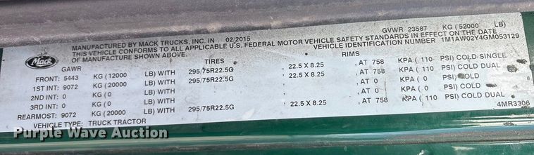 image for item FG1004 2016 Mack CXU613 semi truck