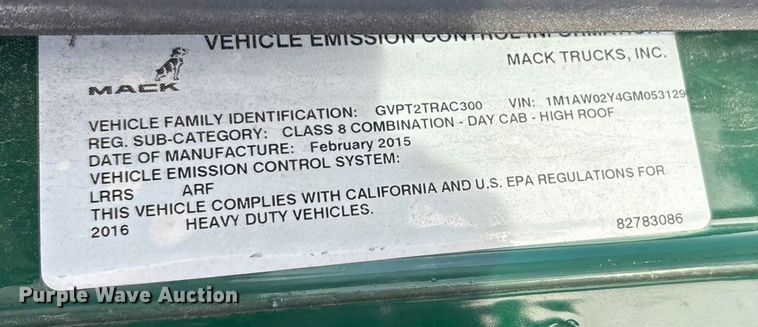 image for item FG1004 2016 Mack CXU613 semi truck