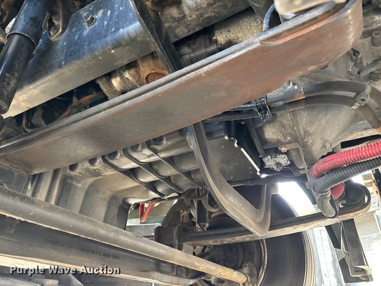 image for item FG1005 2017 Freightliner Cascadia 125 semi truck