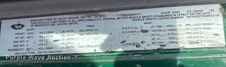 image for item FG1006 2016 Mack CXU613 semi truck