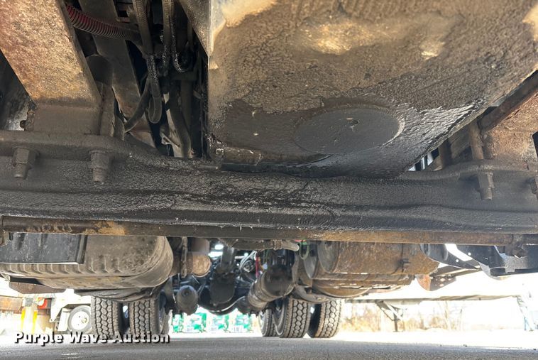 image for item FG1007 2017 Freightliner Cascadia 125 semi truck