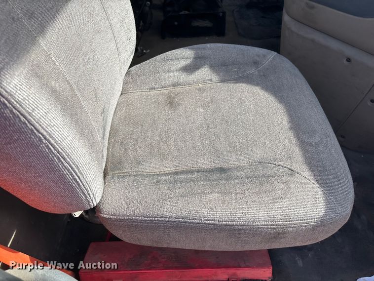 image for item FG1007 2017 Freightliner Cascadia 125 semi truck