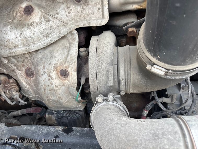 image for item FG1007 2017 Freightliner Cascadia 125 semi truck