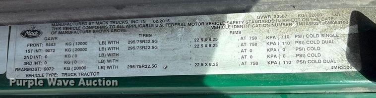 image for item FG1008 2016 Mack CXU613 semi truck