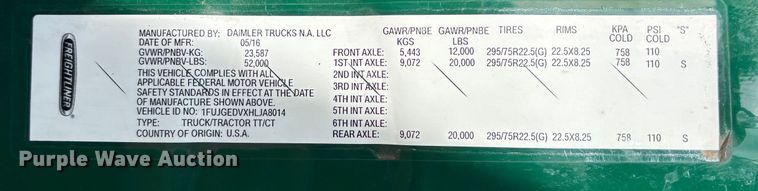 image for item FG1009 2017 Freightliner Cascadia 125 semi truck