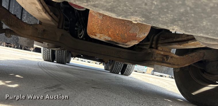 image for item FG1010 2016 Mack CXU semi truck