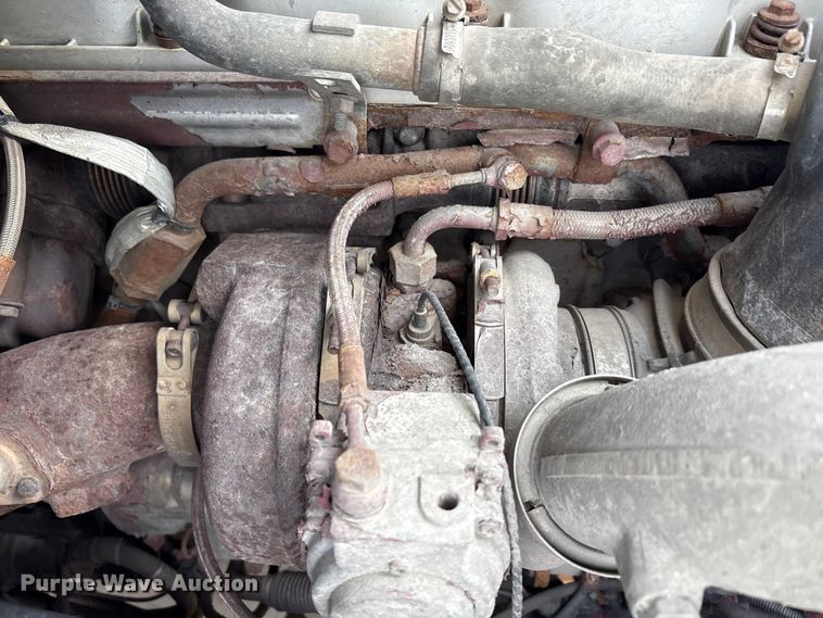 image for item FG1010 2016 Mack CXU semi truck