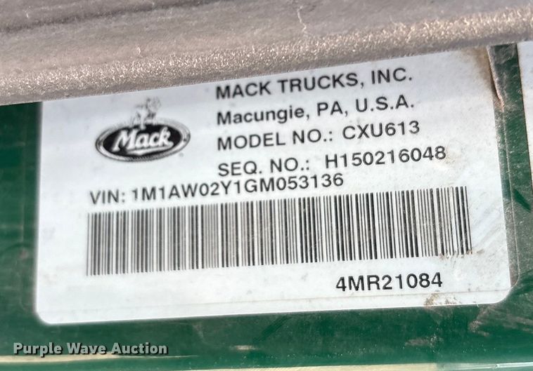 image for item FG1010 2016 Mack CXU semi truck