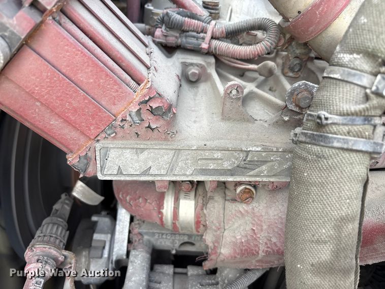 image for item FG1012 2016 Mack CXU613 semi truck