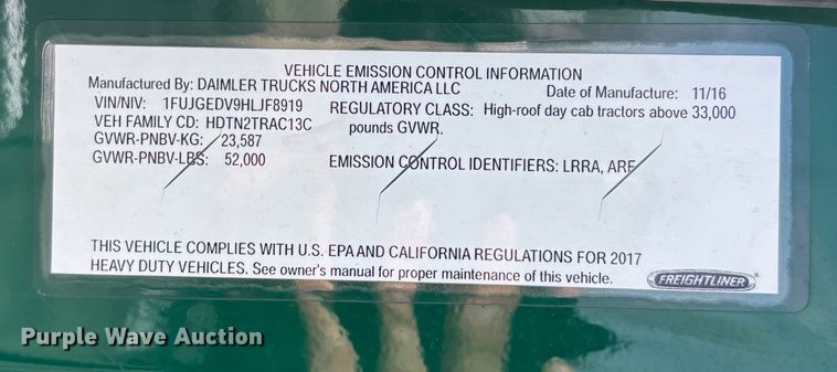 image for item FG1013 2017 Freightliner Cascadia 125 semi truck