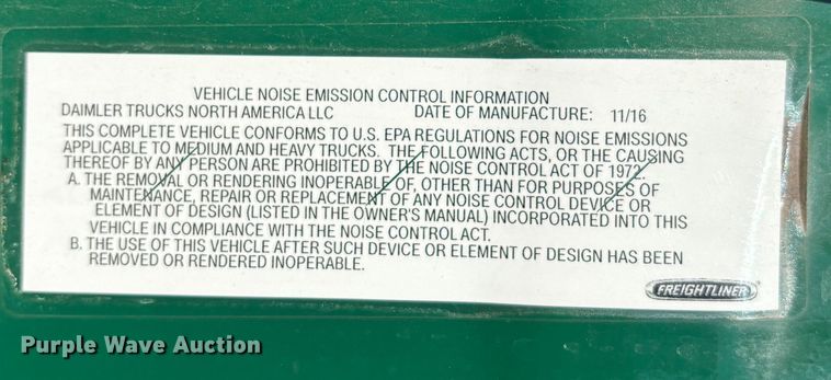 image for item FG1013 2017 Freightliner Cascadia 125 semi truck