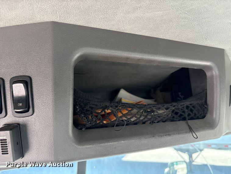 image for item FG1015 2016 Mack CXU613 semi truck