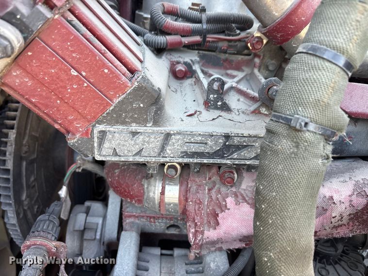 image for item FG1015 2016 Mack CXU613 semi truck