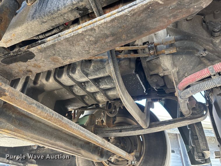 image for item FG1016 2017 Freightliner Cascadia 125 semi truck