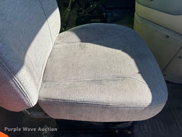 image for item FG1016 2017 Freightliner Cascadia 125 semi truck