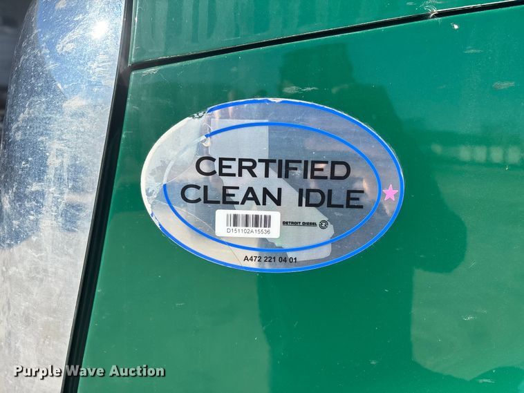 image for item FG1016 2017 Freightliner Cascadia 125 semi truck