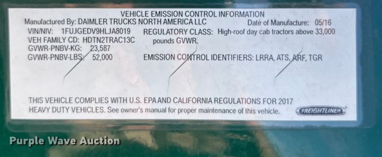 image for item FG1016 2017 Freightliner Cascadia 125 semi truck