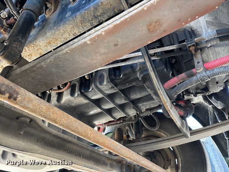 image for item FG1018 2017 Freightliner Cascadia 125 semi truck