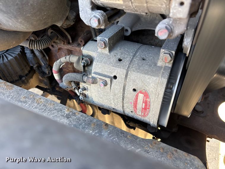 image for item FG1018 2017 Freightliner Cascadia 125 semi truck