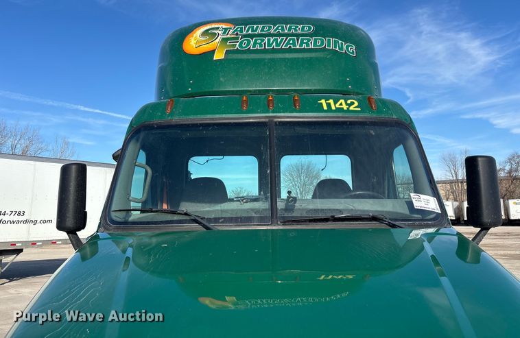 image for item FG1020 2017 Freightliner Cascadia 125 semi truck