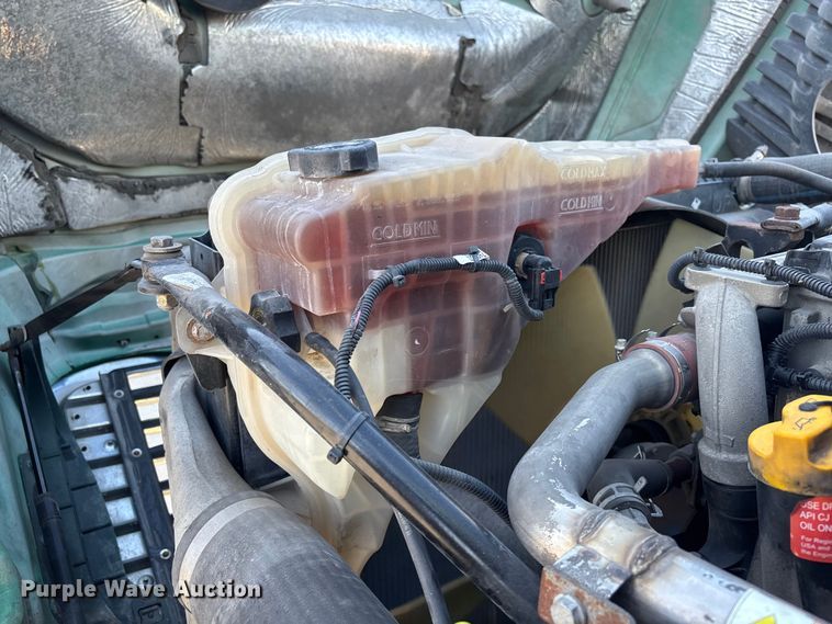 image for item FG1020 2017 Freightliner Cascadia 125 semi truck