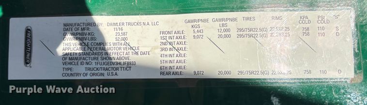 image for item FG1020 2017 Freightliner Cascadia 125 semi truck