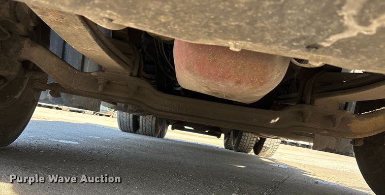 image for item FG1021 2016 Mack CXU613 semi truck